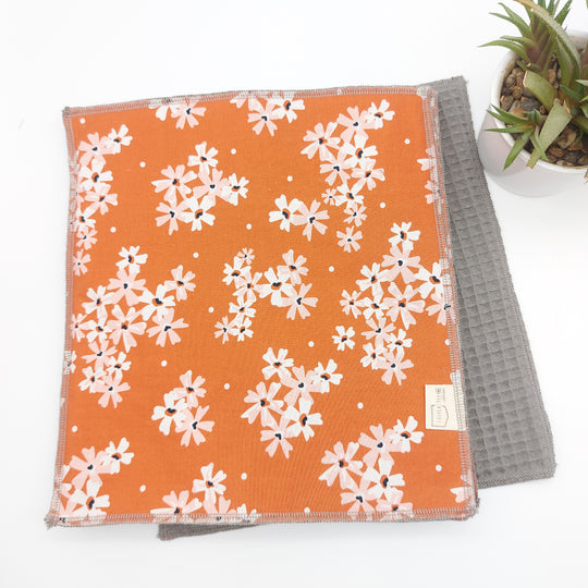 Essuie-tout lavable - rouge orangé avec fleurs (intérieur gris) - lot de 8 feuilles