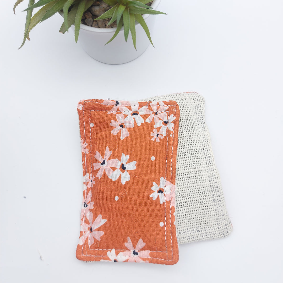 Éponge lavable et réutilisable - rouge fleurs