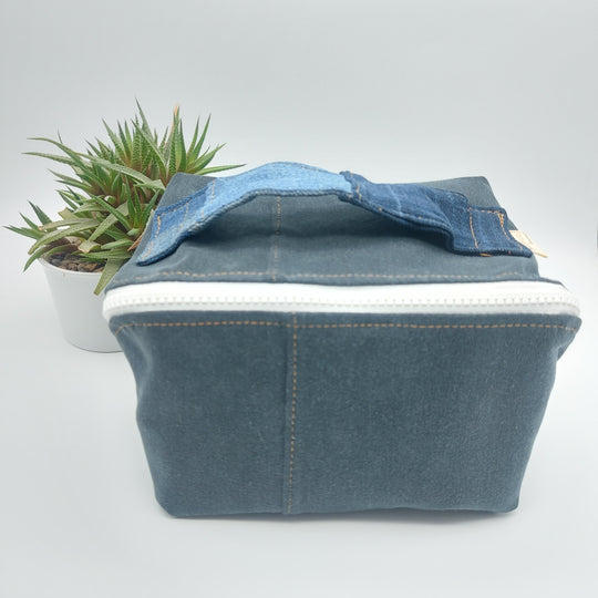 Trousse de toilette - grand carré - denim bleu et noir - intérieur bleu
