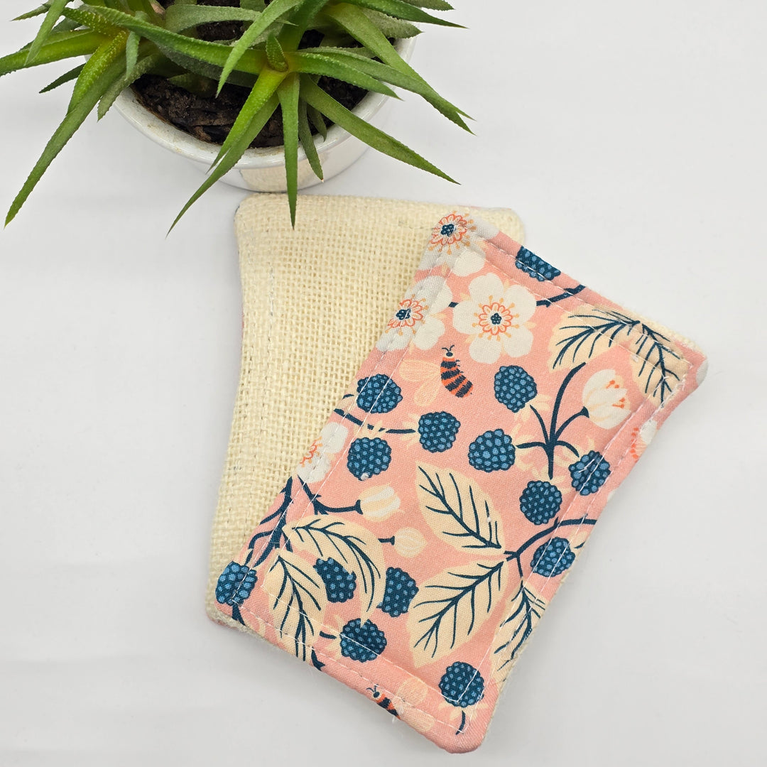 Éponge lavable et réutilisable - rose avec mûres