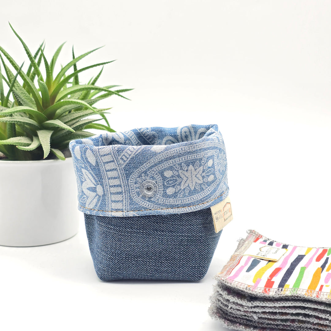 Pochette de rangement pour lingettes démaquillantes - denim foncé et arabesque