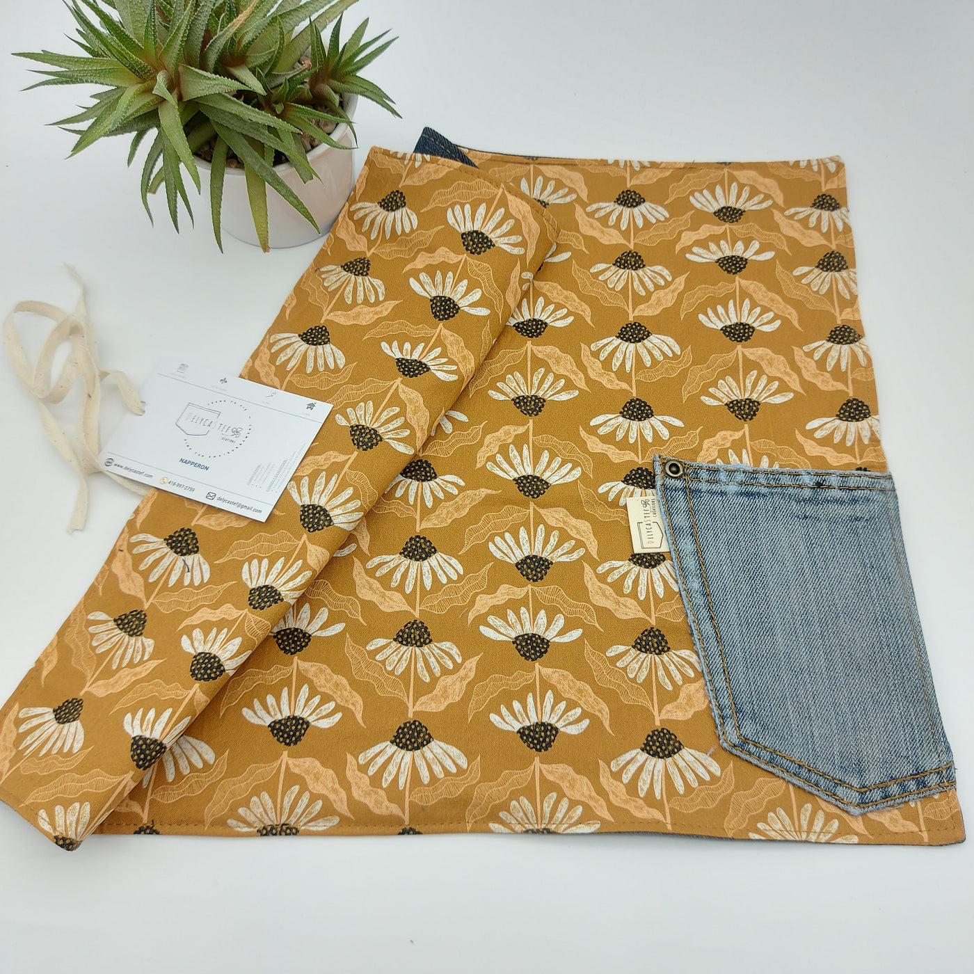 Napperon - jean recyclé - bronze marguerites