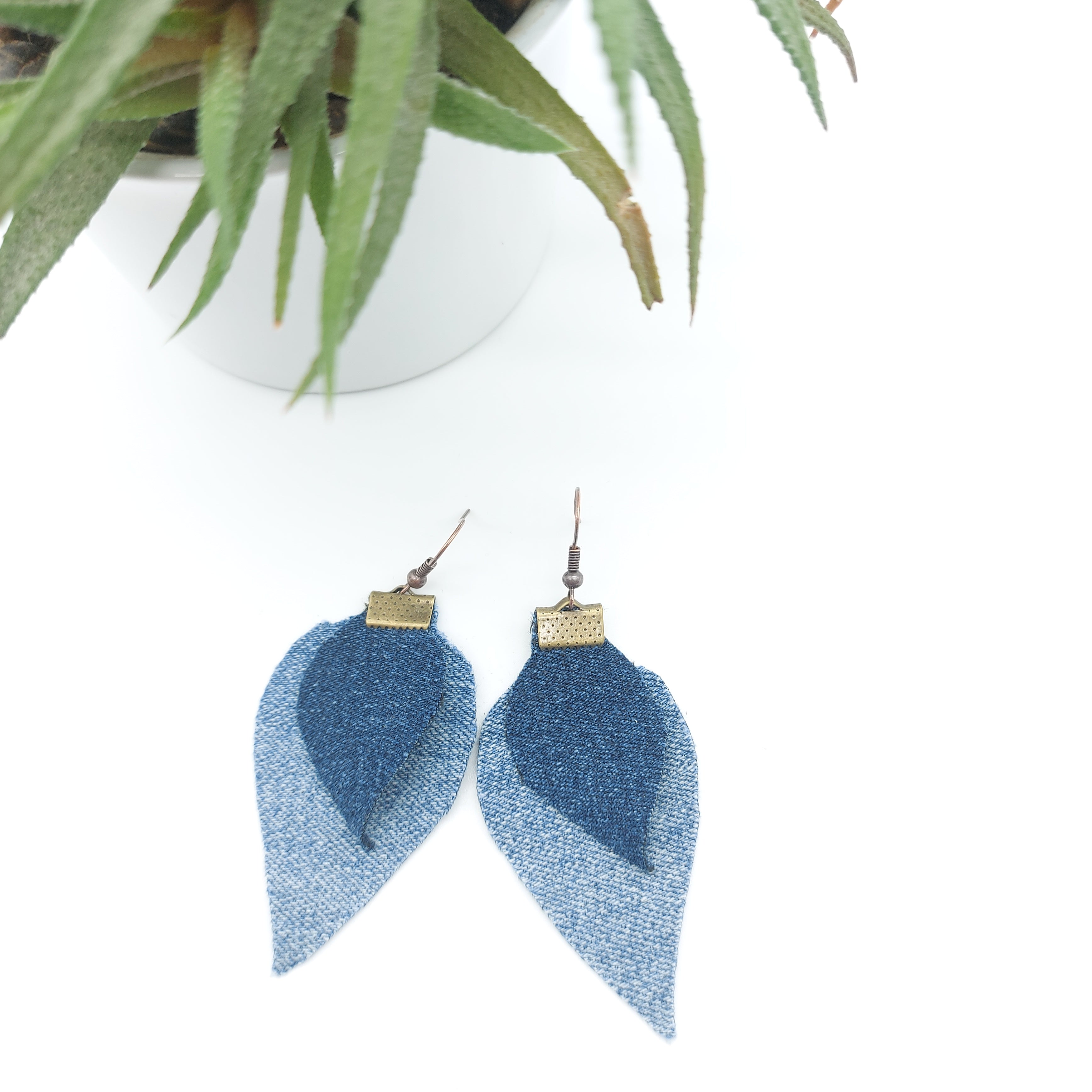 Boucle oreilles pendante feuille grande double bleu jeans - DelycaStef