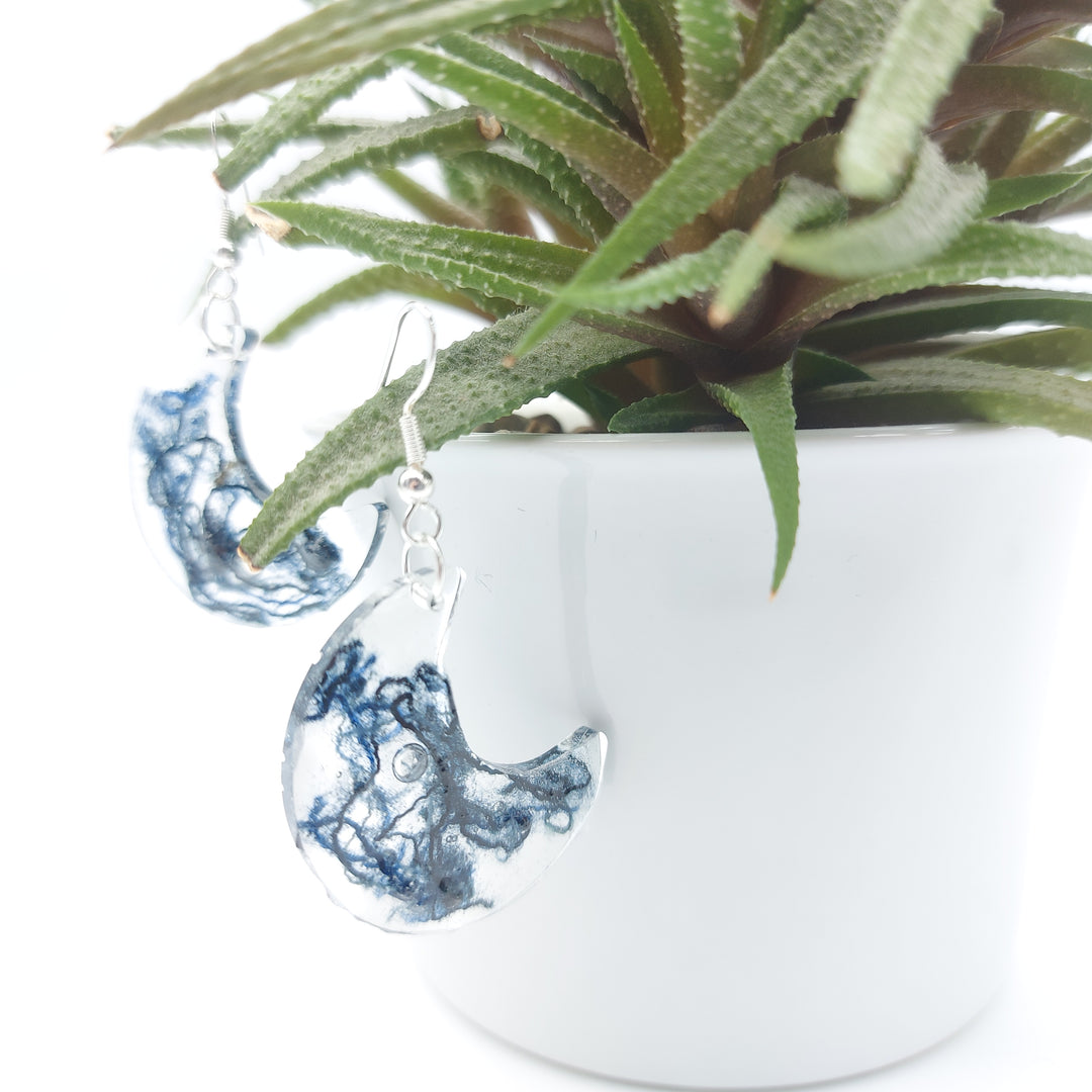 Boucles oreilles resine jeans lune - DelycaStef