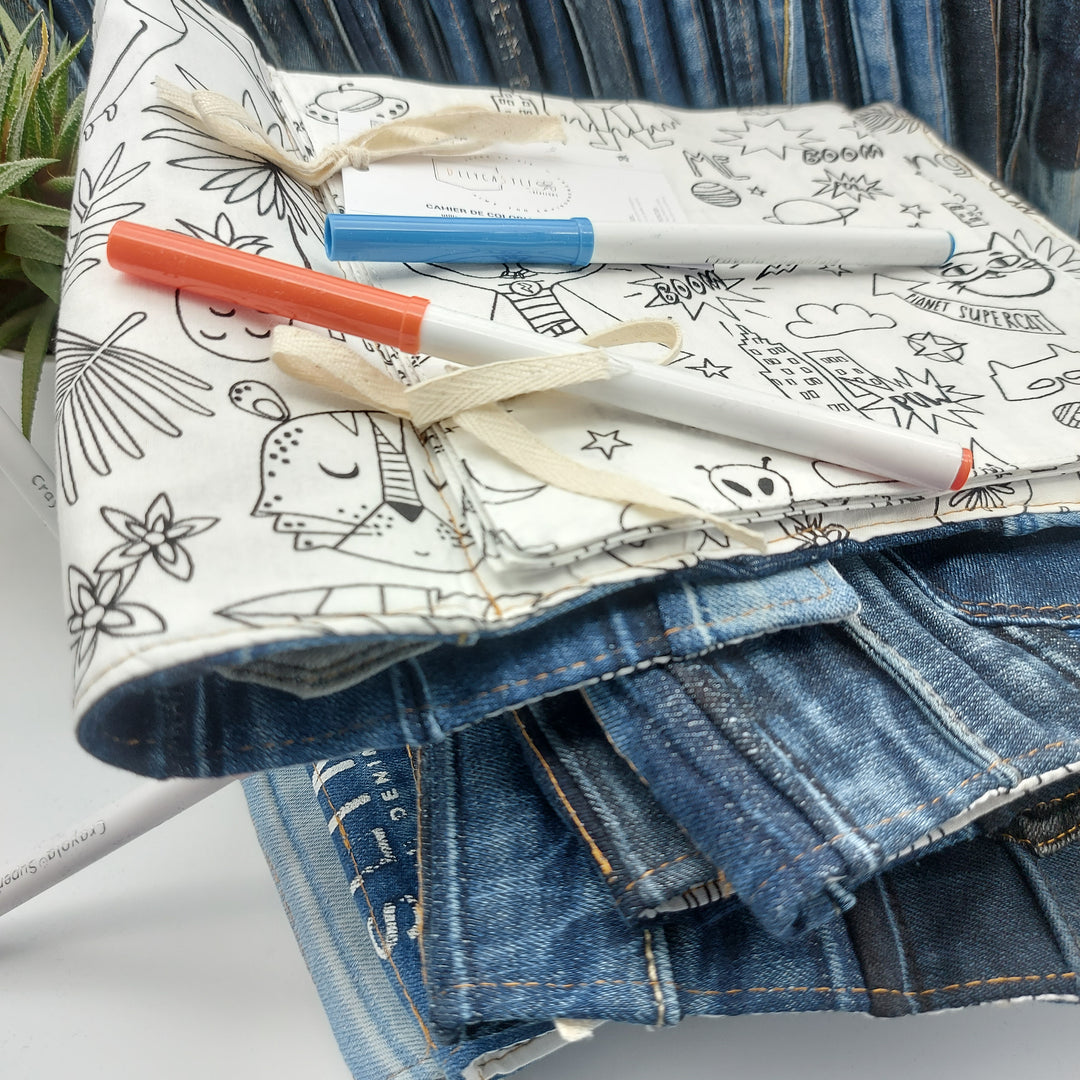 DelycaStef- cahier coloriage lavable - jungle - ceinture denim bleu - ouvert pile2