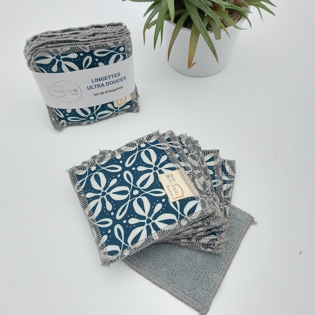 Lingettes démaquillantes lavables - lot de 8 - bleu foncé fleurs blanches - bambou anthracite