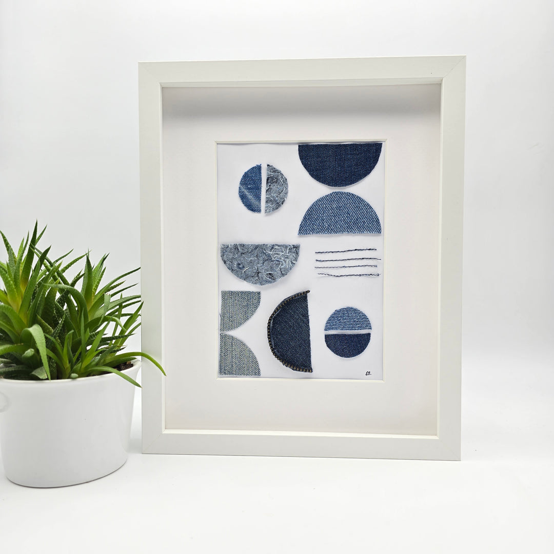 Cadre décoratif – Art en denim recyclé - grand - demi
