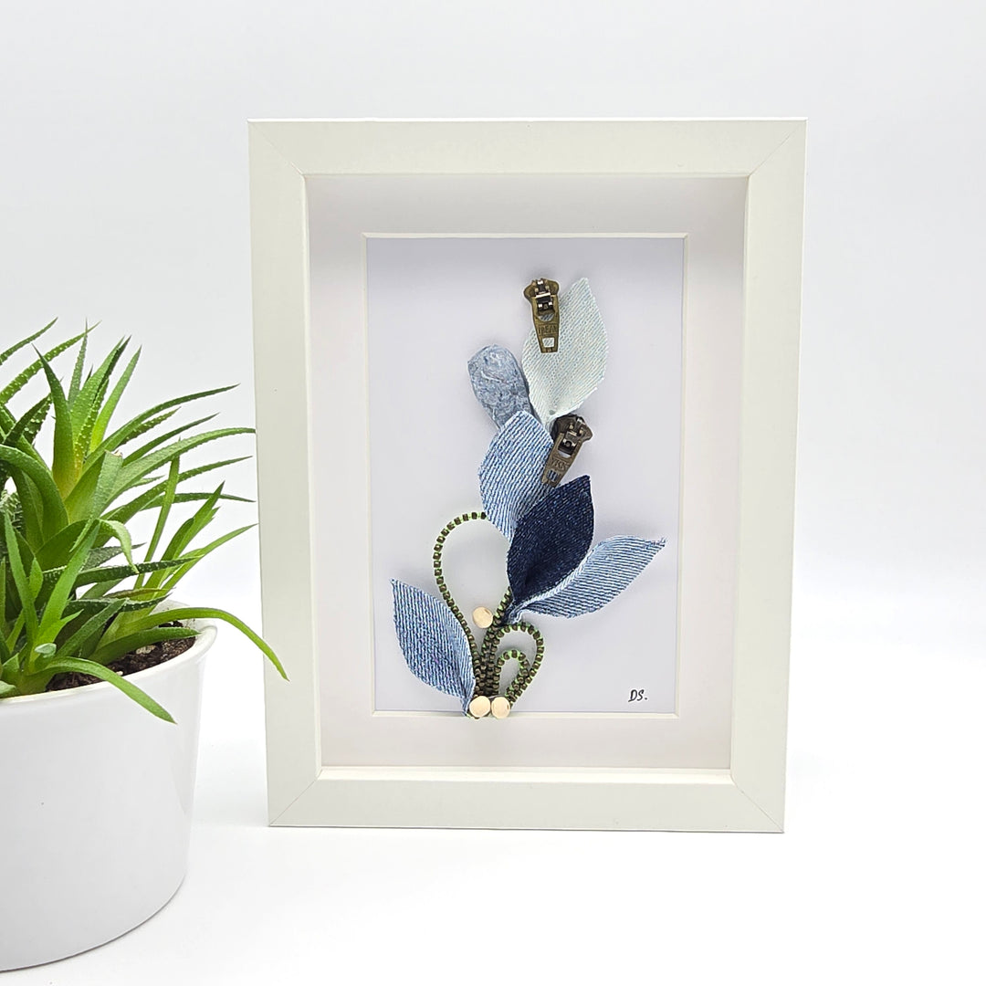 Cadre décoratif – Art en denim recyclé - floral