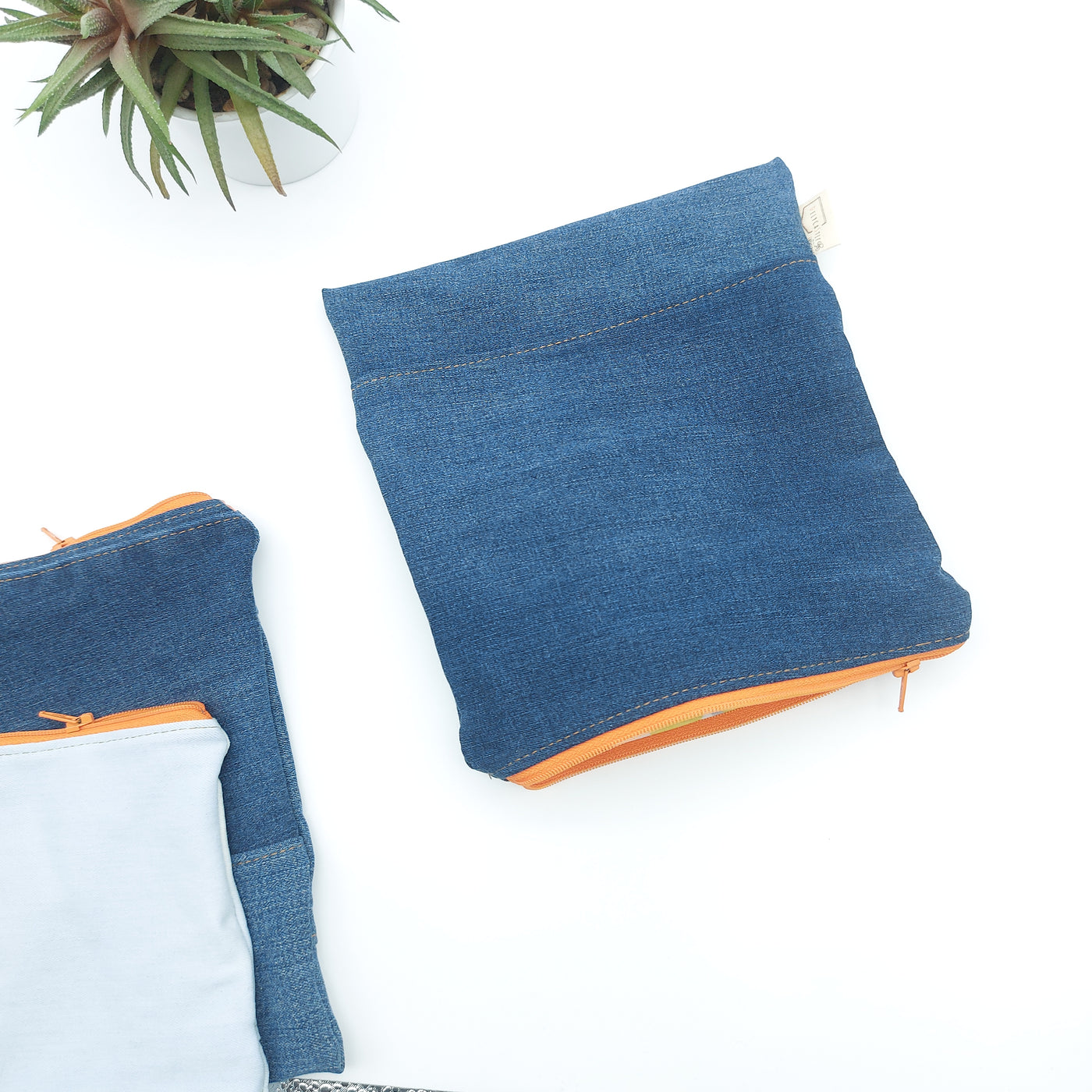 DelycaStef sac sandwich refermable lavable jeans recyclé denim bleu interieur jaune 