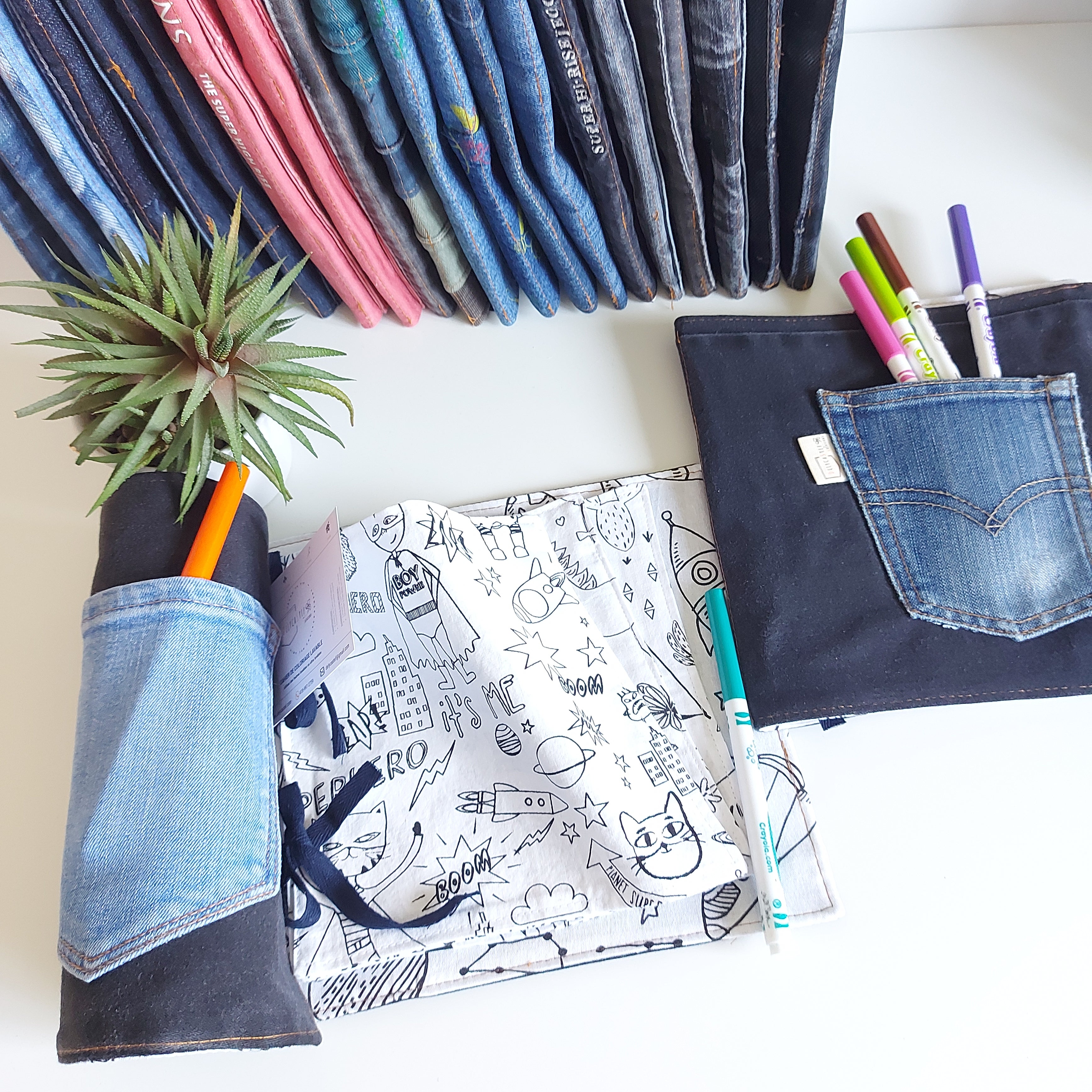 delycastef cahier coloriage lavable denim noir poche bleue espace